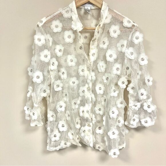 Draper & James 3D raised floral Buttoned Blouse size P/M - Picture 1 of 7
